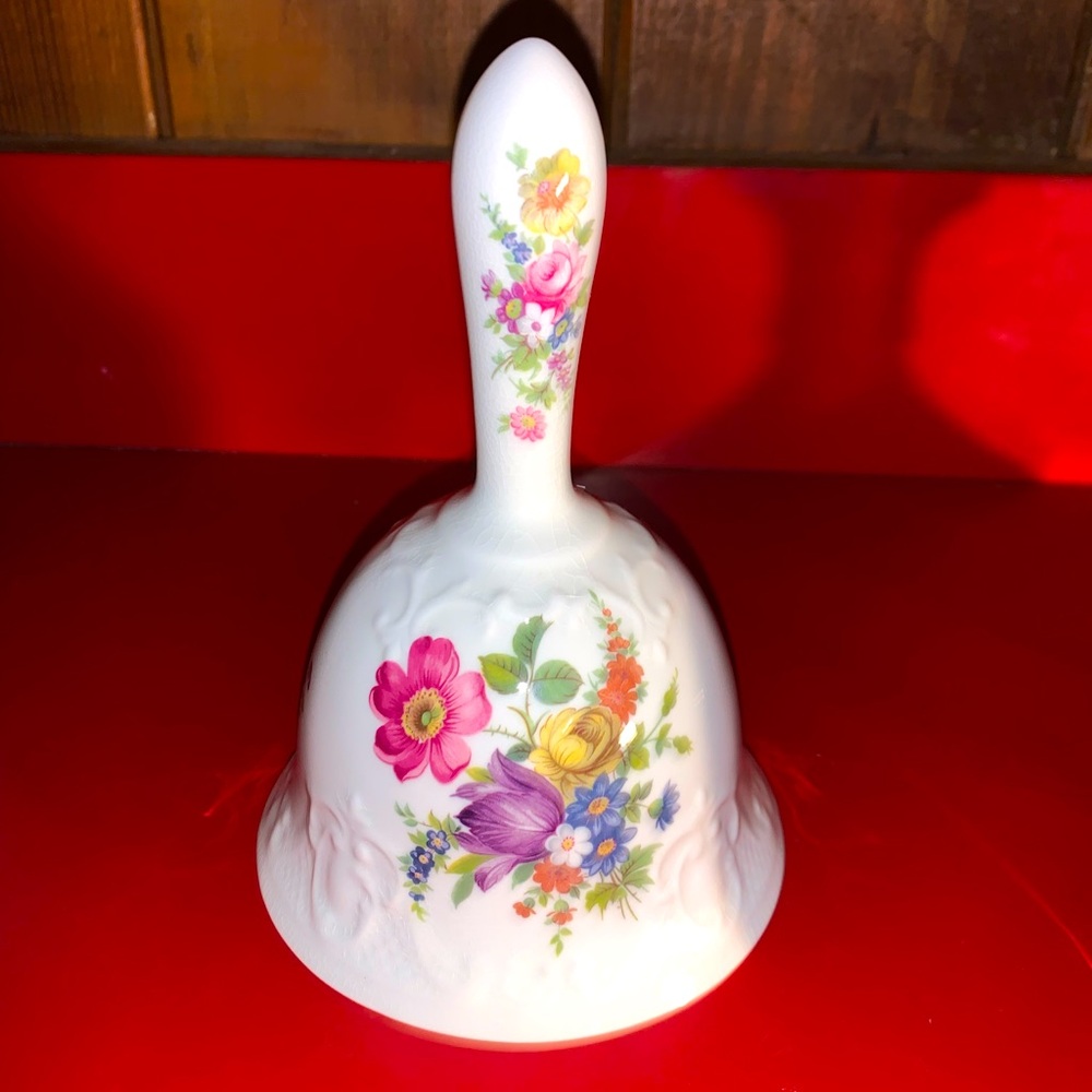 Vtg Hammersley Danbury Mint Bone China GREAT PORCELAIN HOUSES OF THE WORLD Bell